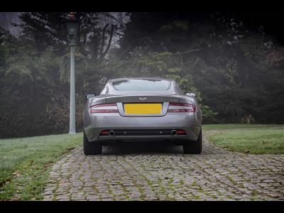 Aston Martin+DB9